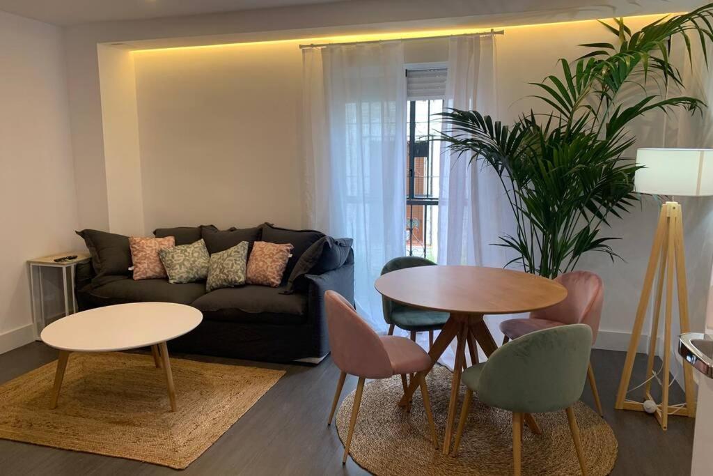 Apartamento A Estrenar A Un Minuto Del Alcazar Apartment Kordoba Bagian luar foto